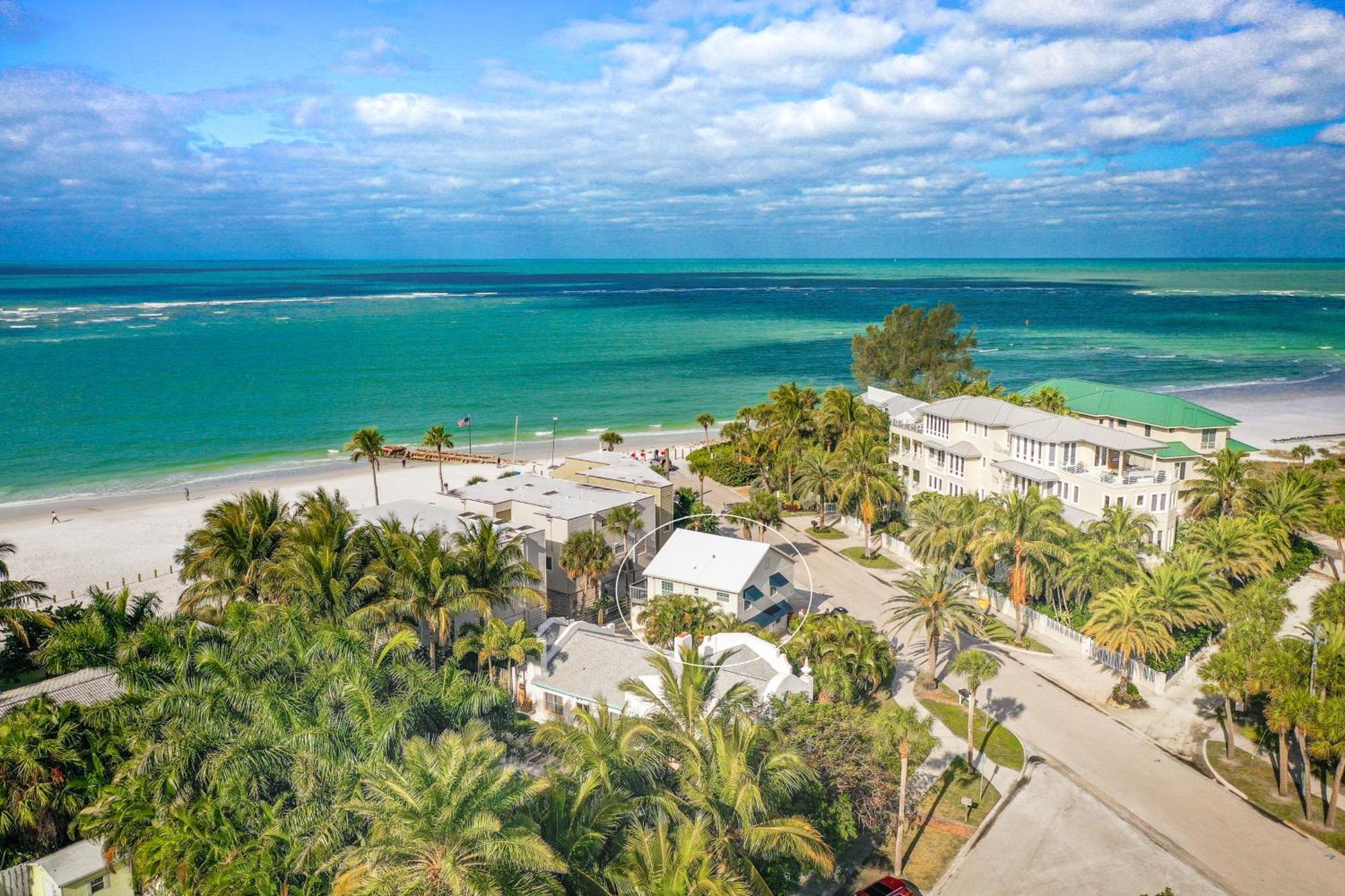 Parrot Beach Cottages Siesta Key Quarto foto